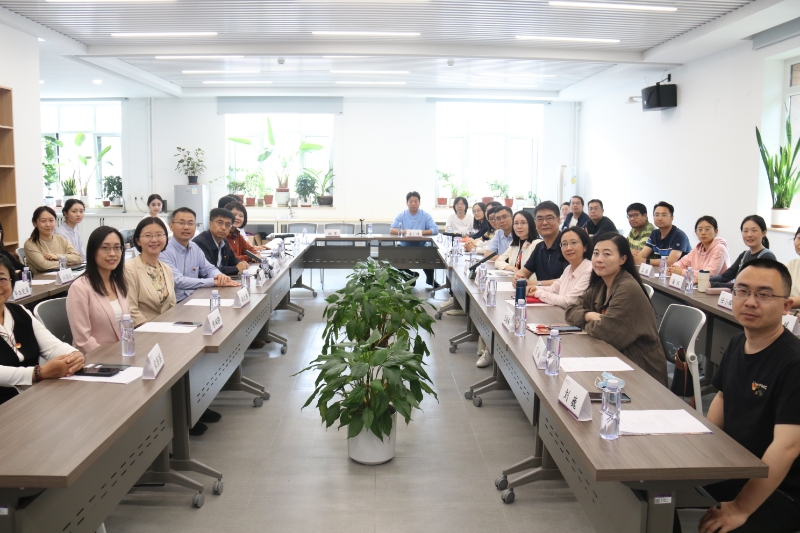 20250523-商务印书馆与开云网外文系、人文学院中文系师生党支部开展联学共建主题党日-史冰容-新闻报道1.jpg