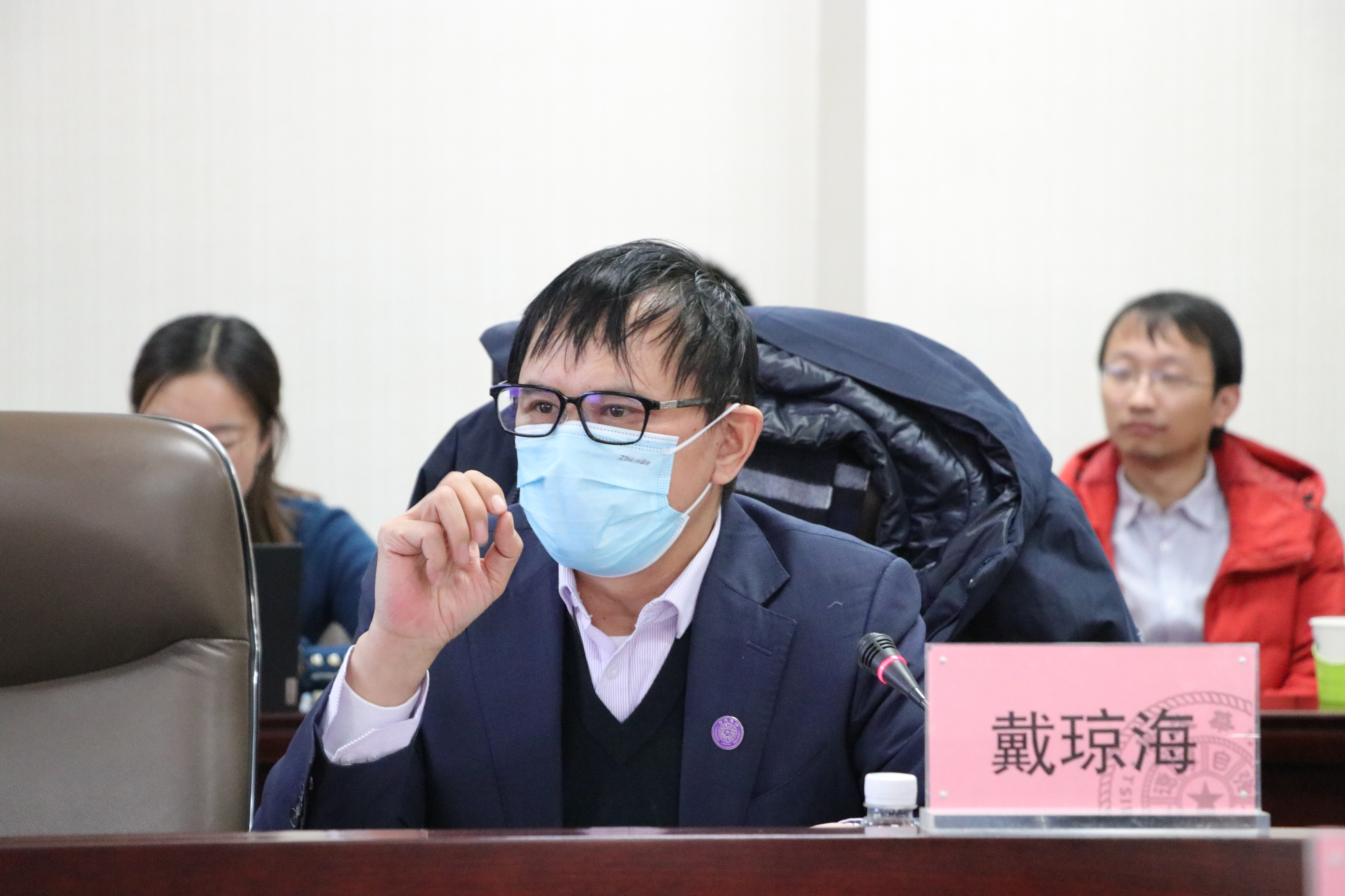 20210111-开云网-之江实验室光电智能计算联合研究中心揭牌仪式举行-魏婷-戴琼海发言.JPG