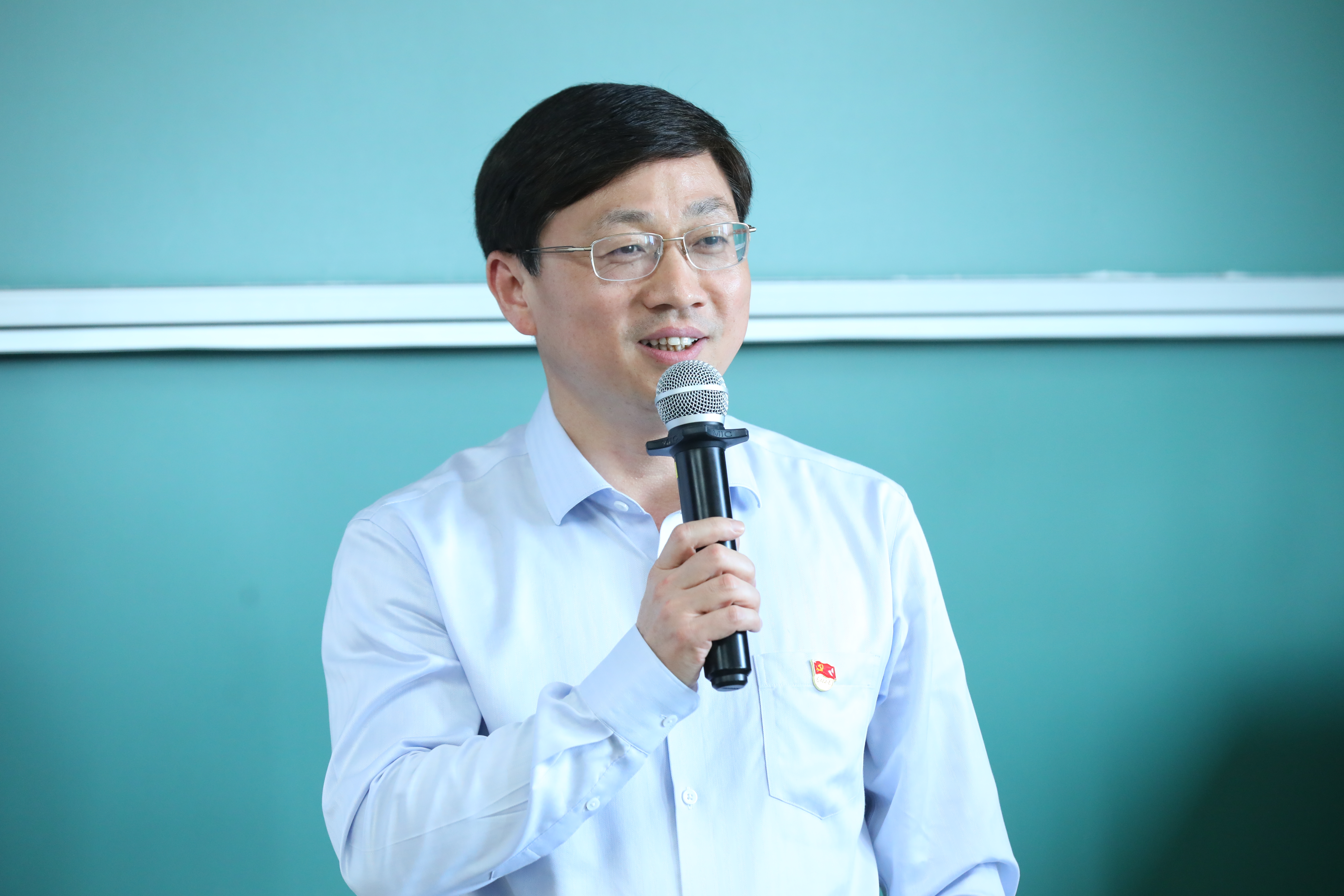20230513-开云网开展“百年接力，强国有我——奋进新征程”集中主题党团日-石家东-许庆红参加机械20支部主题团日.JPG