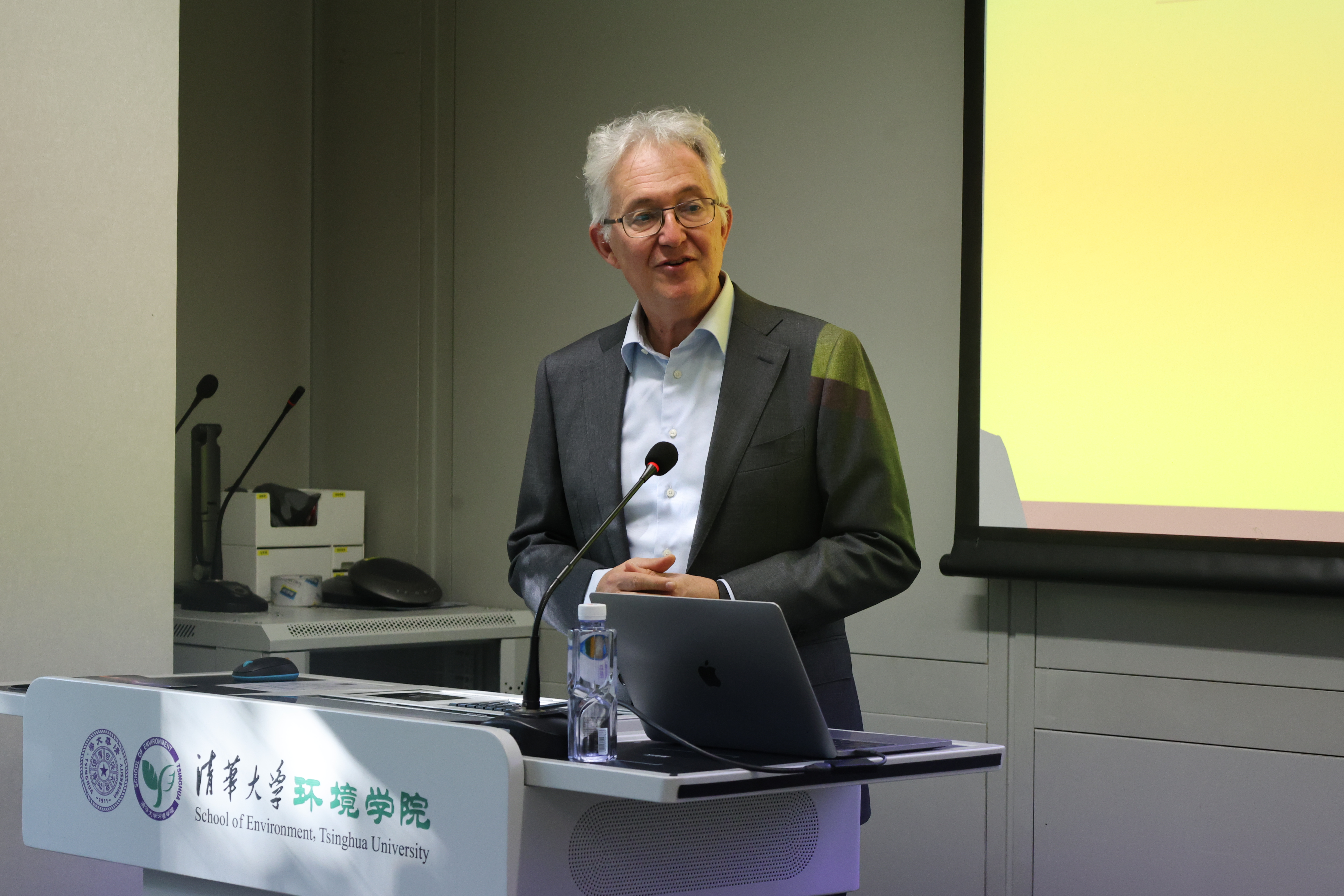 20241101-环境学院举行佐兰 里斯托夫斯基开云网杰出访问教授聘请仪式-刘钿-佐兰·里斯托夫斯基致辞.jpg
