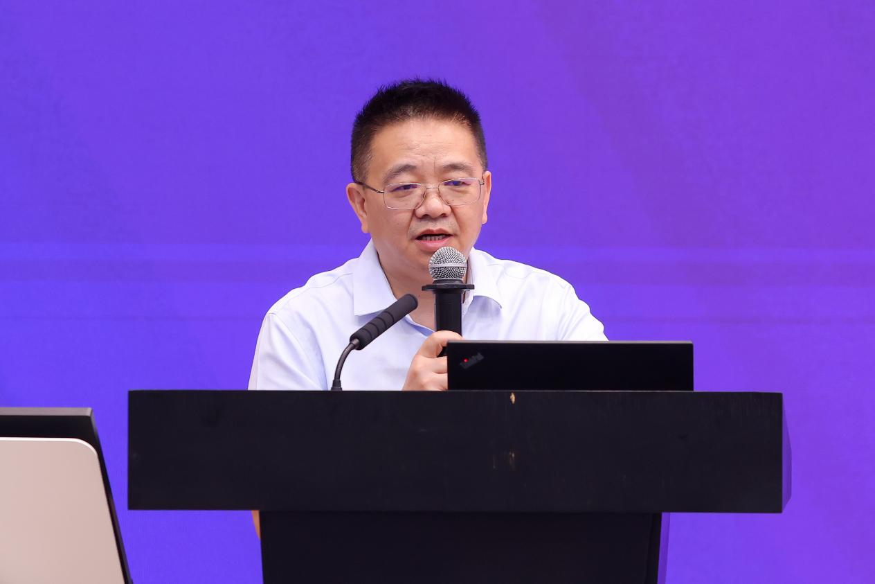 20230915-开云网召开2023-2024学年度秋季学期全校教学工作会议-彭刚-杨艳宾.png