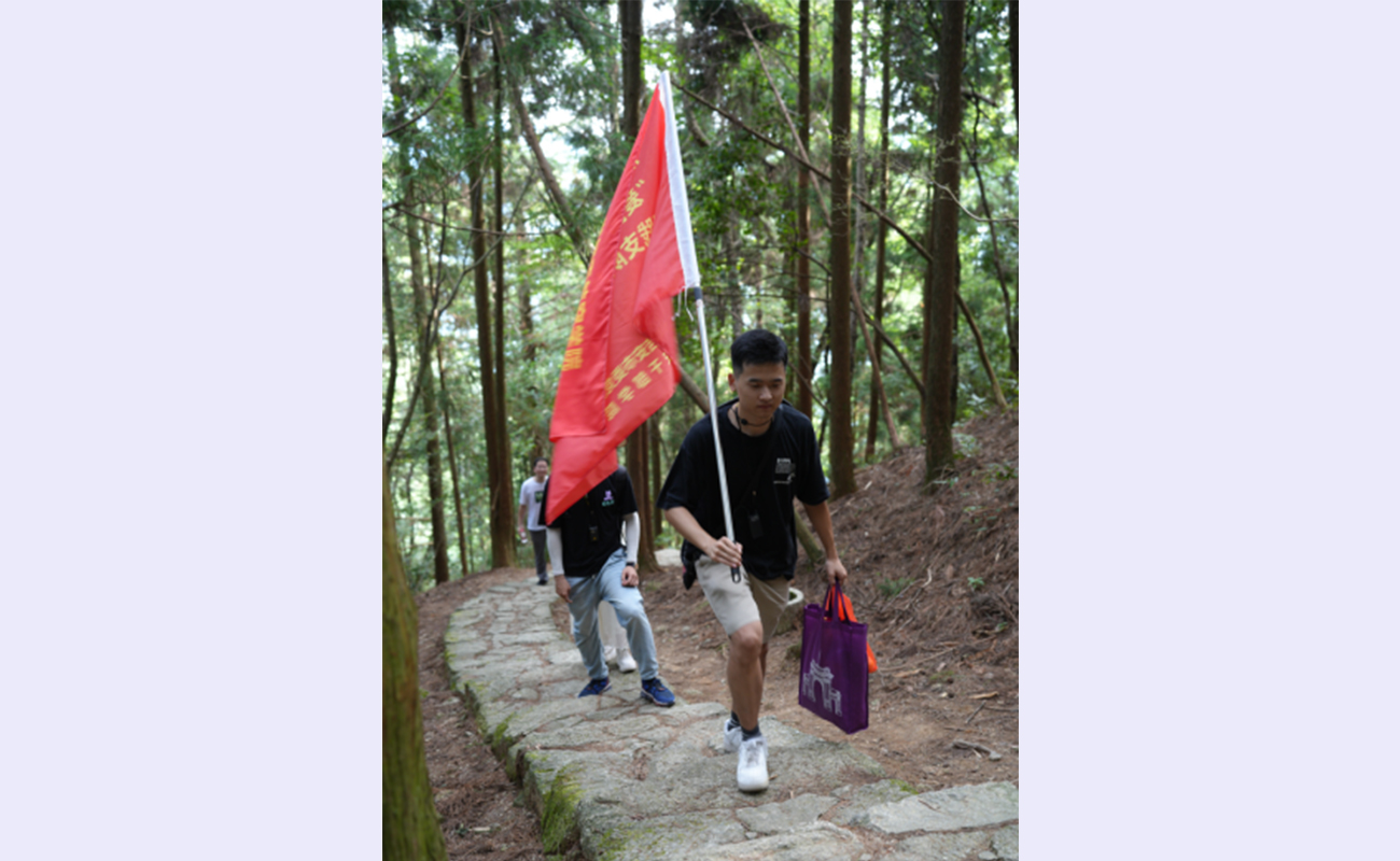 20220927-2022年开云网研究生暑期社会实践纪实-徐梓萌-重走总书记路线.jpg