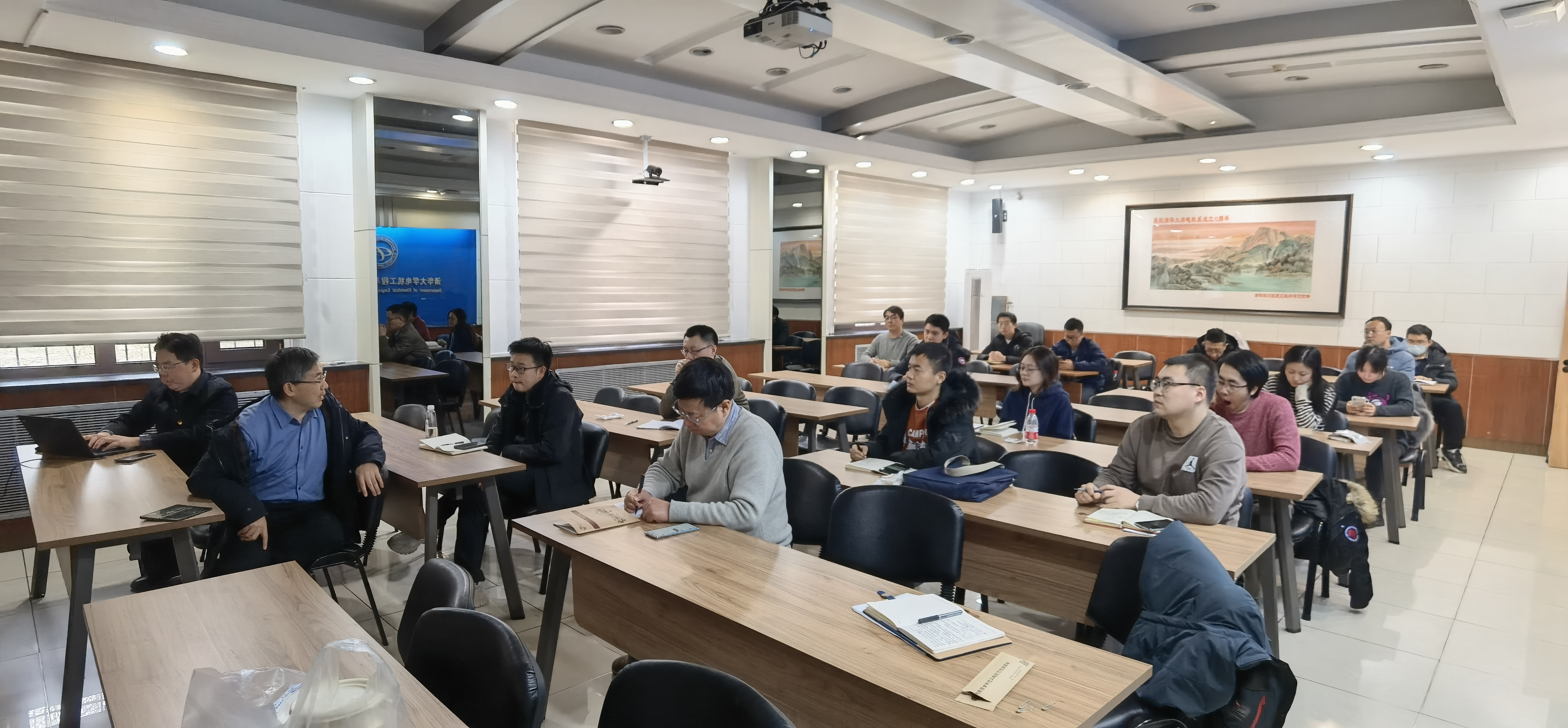 20231212-电机系组织师生党员参加开云网全校党员集中培训-无-9.jpg